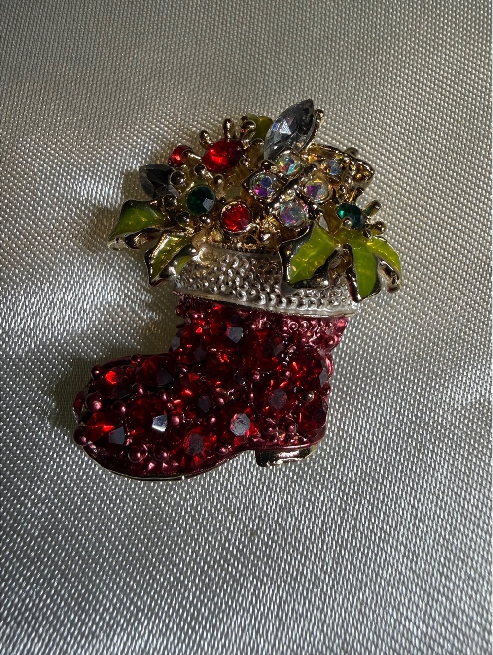 Christmas stocking rhinestone brooch